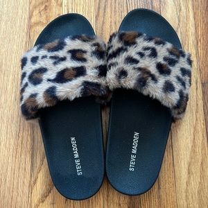 Steve Madden Slides